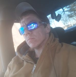 Meet your Posher, Dustin